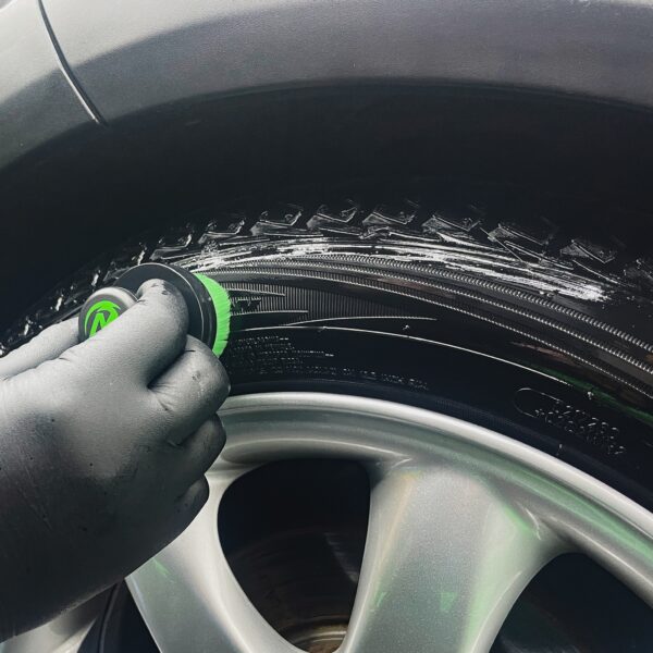 Slick Tyre & Trim Gel