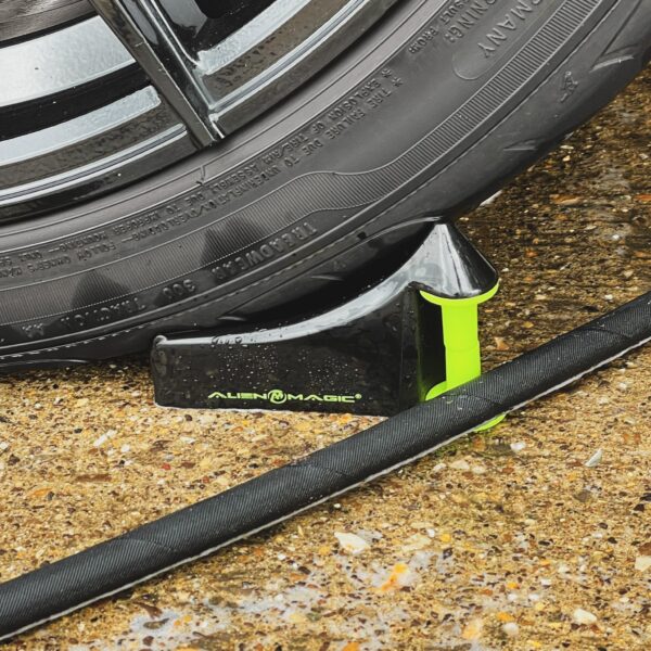 car detailing hose guide alien magic 3