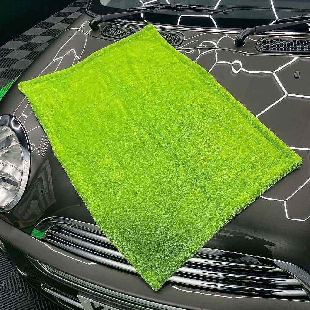 Alien Magic premium microfibre drying towel